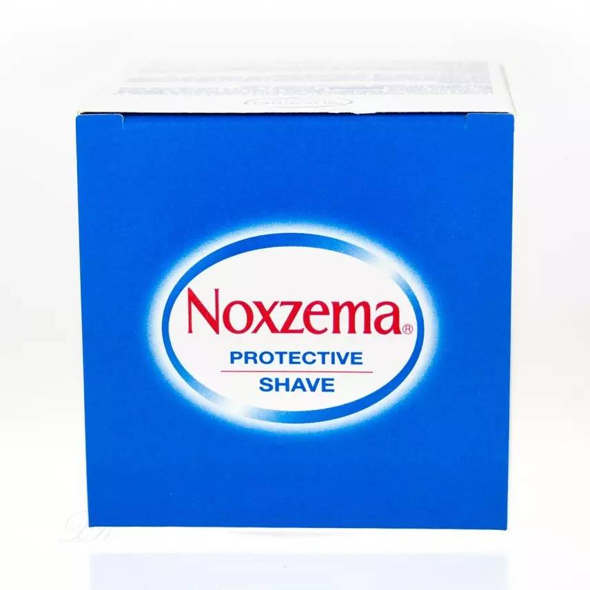 Noxzema Classic Perfect Shave Cream with Hyaluronic Acid and Vitamin E